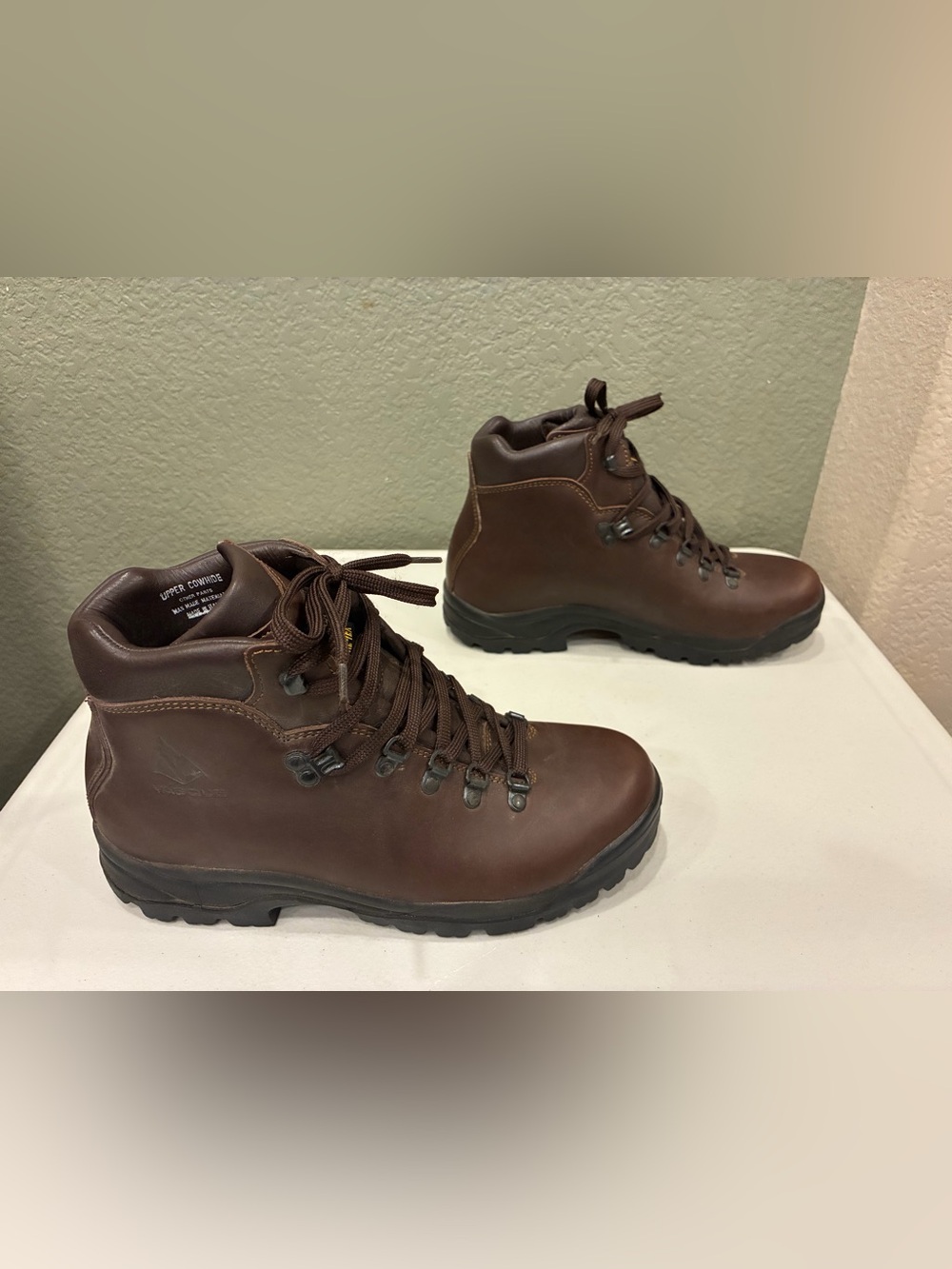 Vasque Skywalk Sundowner Mens 10 Boots Brown Leather Gore Tex Hiking Trail Italy